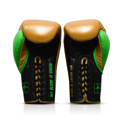 Arwut X WBC Muay Thai Lace-Up Gloves BG3 Limited Edition Golden Heart